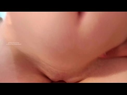 ❤️ Спях в стаята на сестра ми и така се събудих ❤ Ебане видео в bg.sexarxiv.ru ☑
